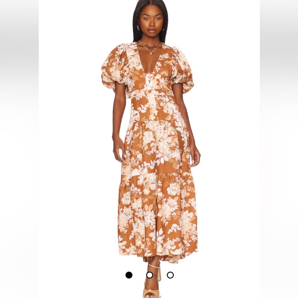 Capucine Plunged Short Sleeve Dress in Almond Multi